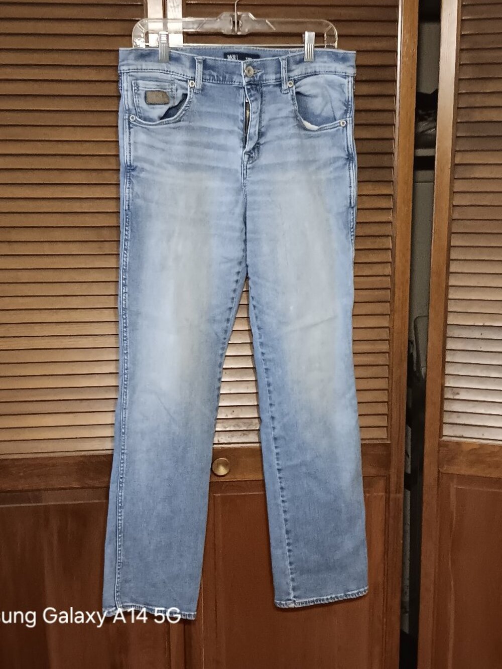 BKE Tyler Jeans Mens 32x31 Blue Light Wash Relaxed Straight Fit Stretch Denim
